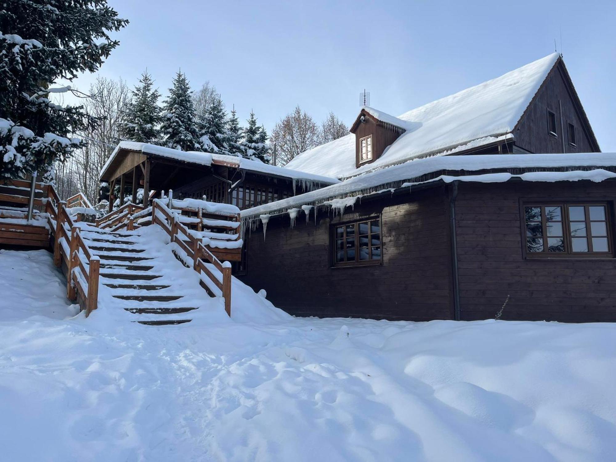 Penzion Harry Na Sjezdovce Krkonose Vysoké nad Jizerou Exterior foto