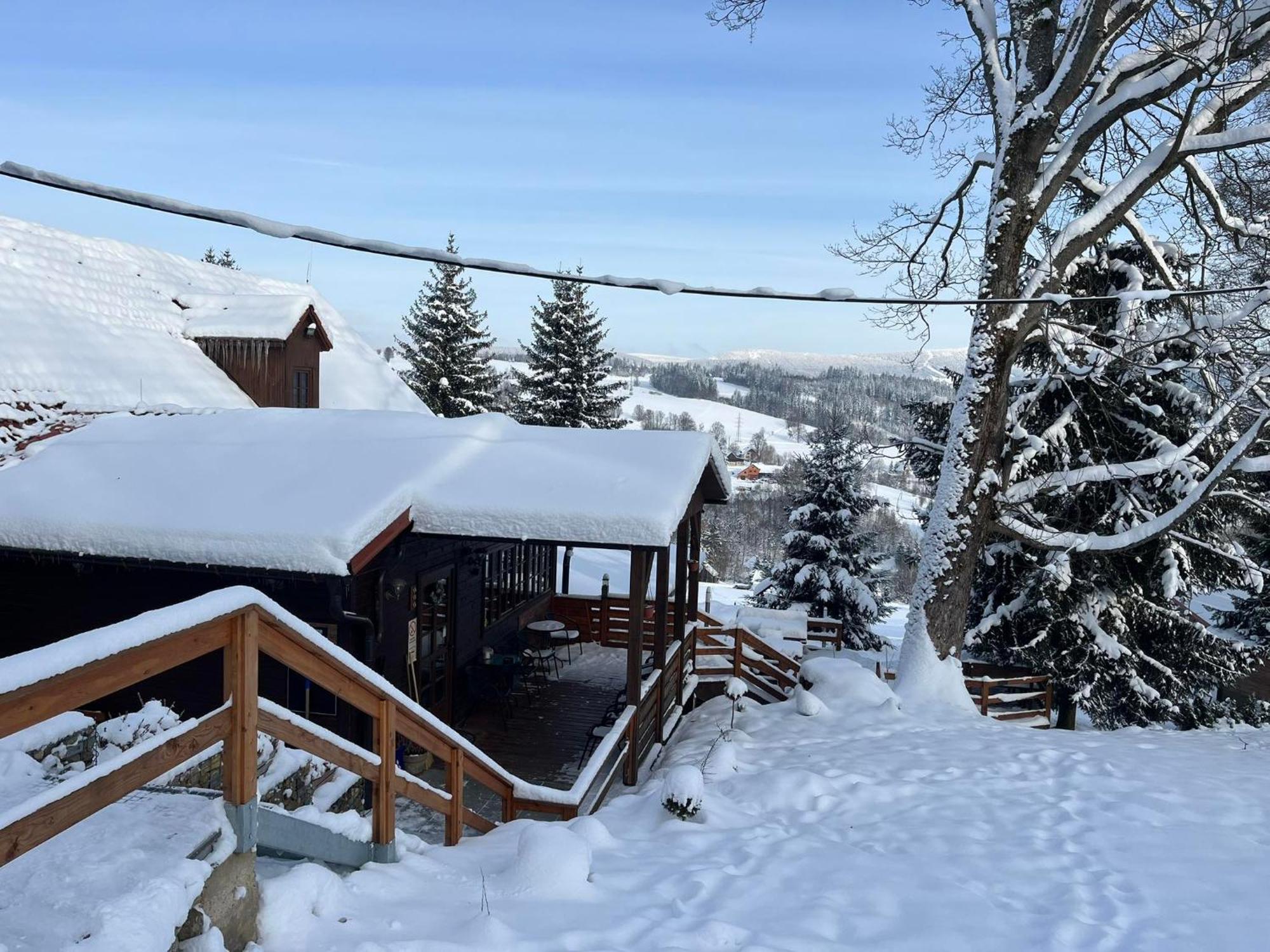 Penzion Harry Na Sjezdovce Krkonose Vysoké nad Jizerou Exterior foto