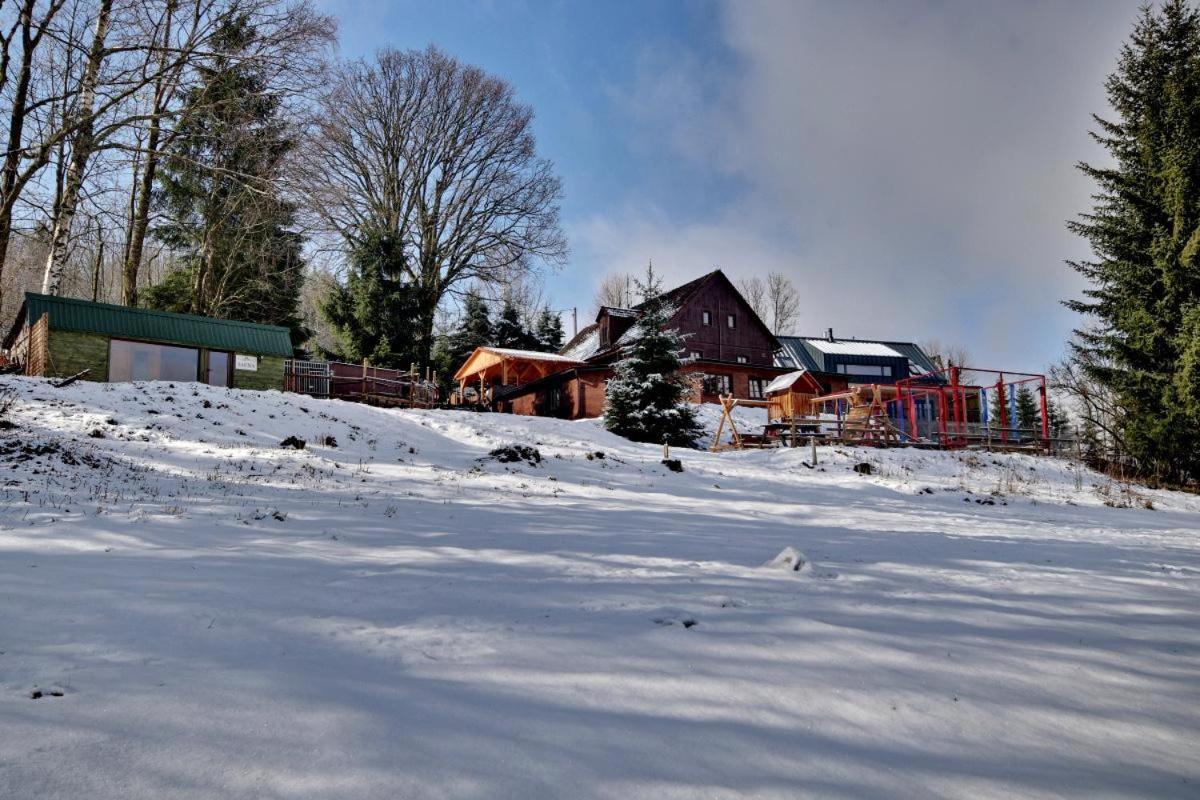 Penzion Harry Na Sjezdovce Krkonose Vysoké nad Jizerou Exterior foto